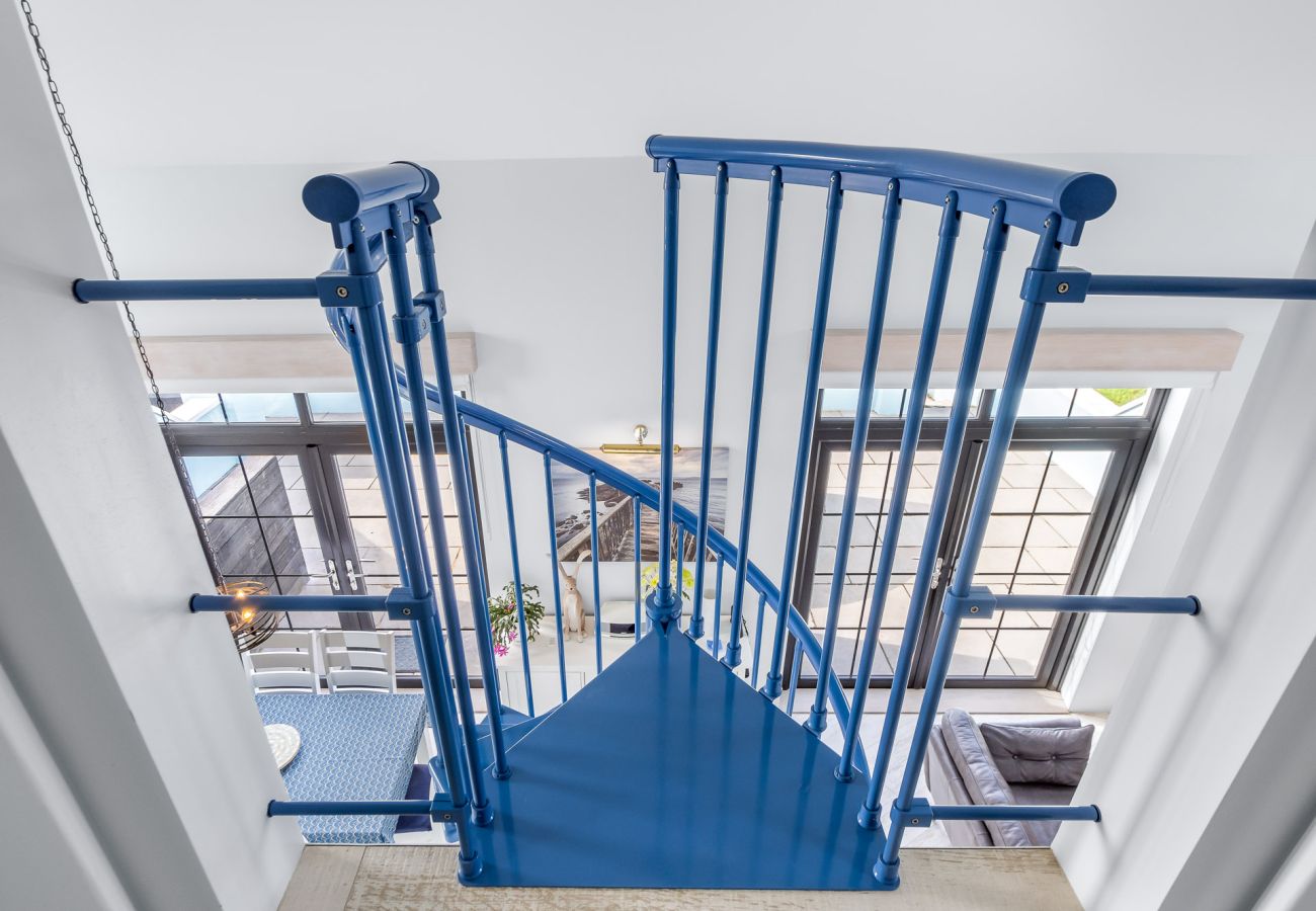 Cottage in Carna - Ocean Mist Luxurious Seaside Haven
