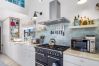 Cottage in Carna - Ocean Mist Luxurious Seaside Haven