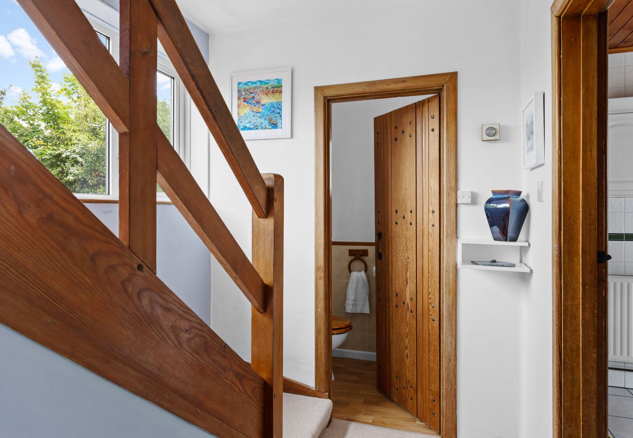 House in Charlestown - Blue Haze - Family accommodation with private beach access