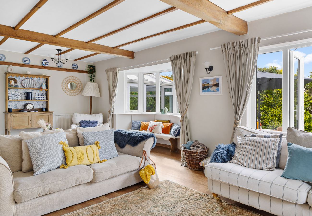 House in Charlestown - Blue Haze - Family accommodation with private beach access
