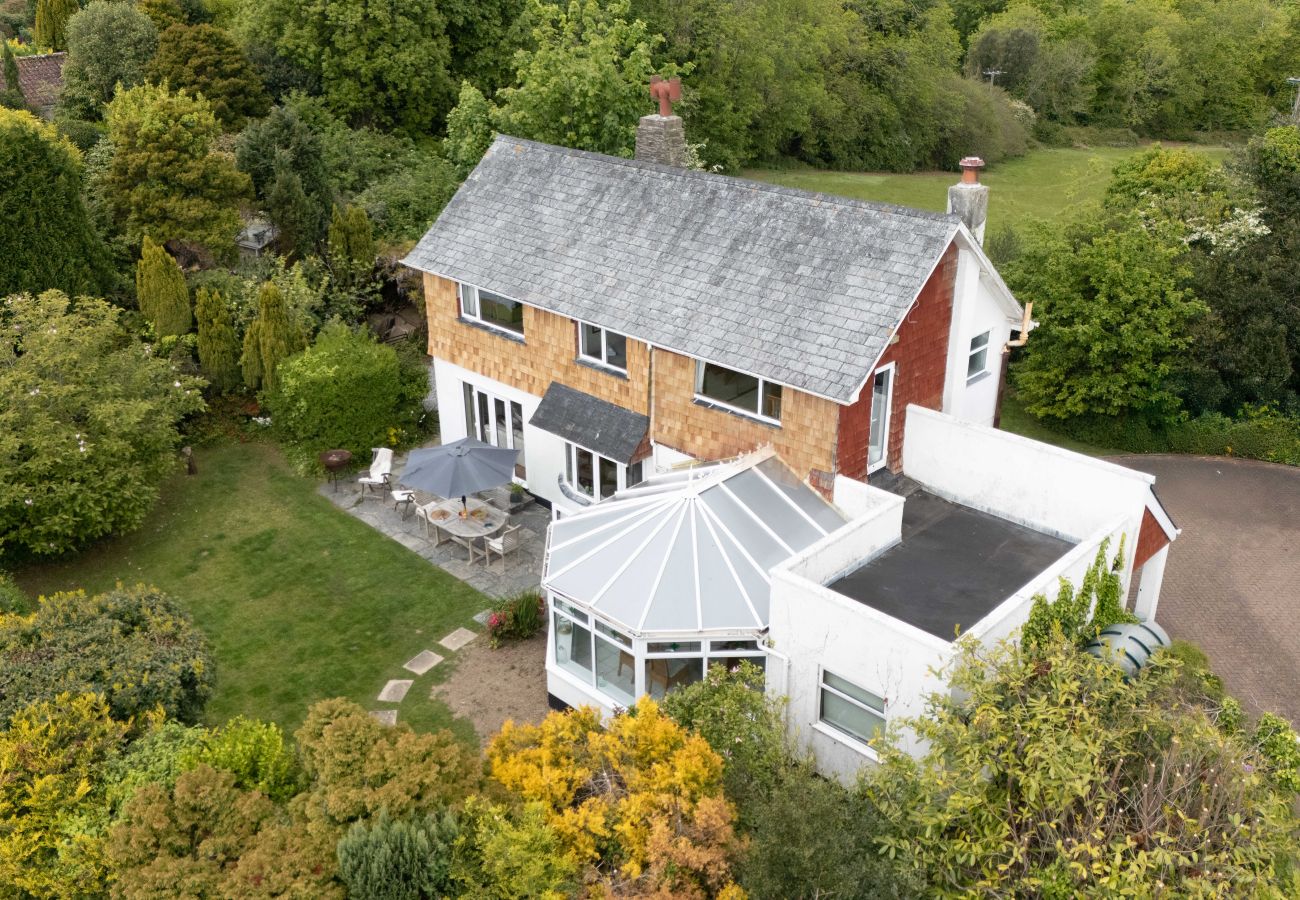 House in Charlestown - Blue Haze - Family accommodation with private beach access