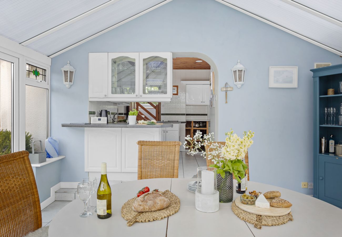 House in Charlestown - Blue Haze - Family accommodation with private beach access