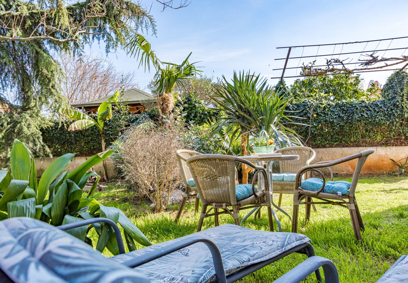 Apartment in Pula - Apartment Rossi Pula with Magical Garden