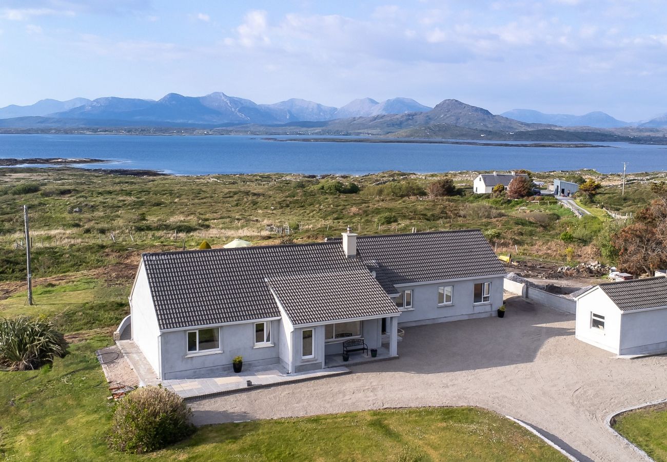 House in Cashel - Atlantic Haven Glynsk 