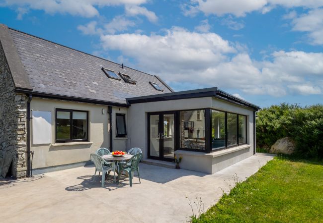 House in Roundstone -  Roundstone Vista  House in Roundstone -  Roundstone Vista