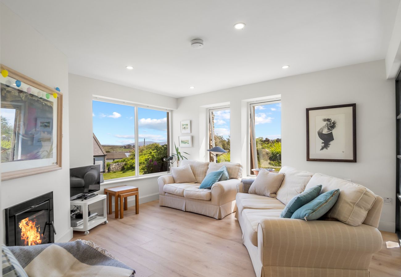 House in Roundstone -  Roundstone Vista 