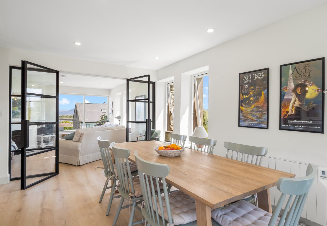 House in Roundstone -  Roundstone Vista 