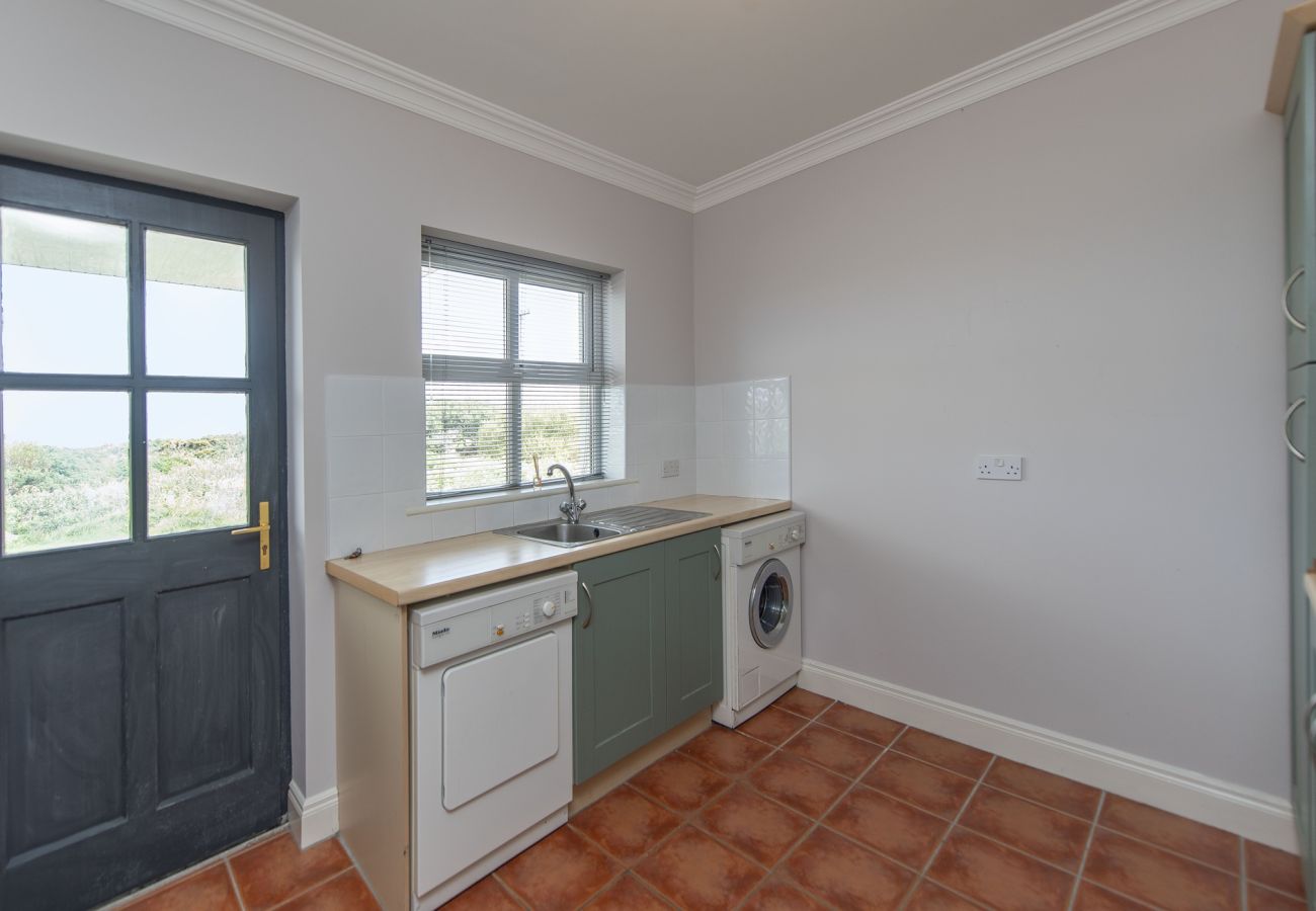 House in Ballyconneely - Grianán, Ballyconneely – Amazing Views and Space