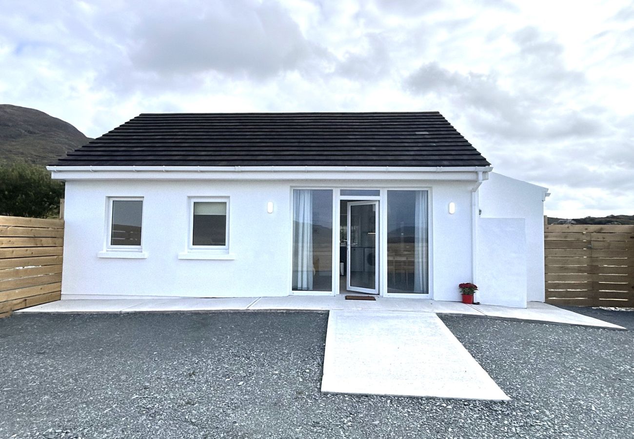 Cottage in Renvyle - Culfin Cottage Your Beachside Escape