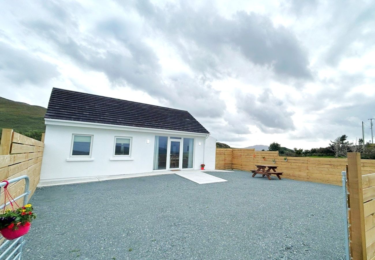 Cottage in Renvyle - Culfin Cottage Your Beachside Escape