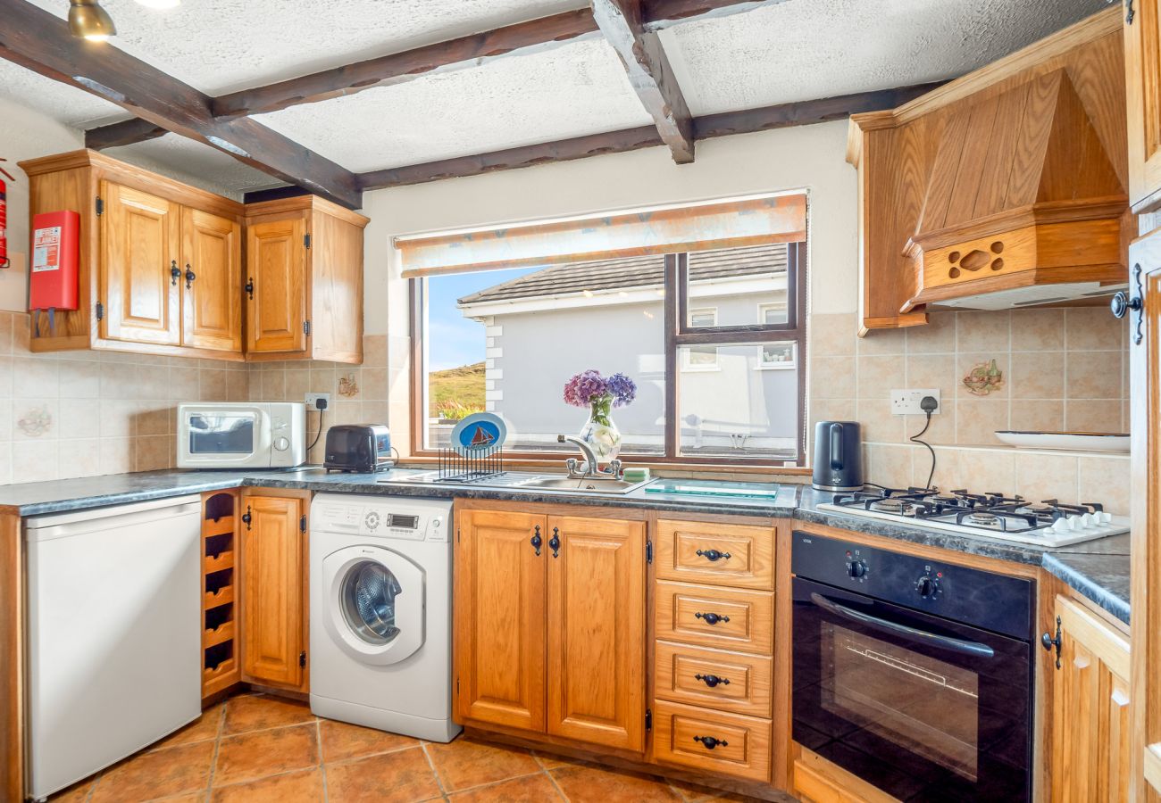 House in Carraroe - Tigh an Bheachaire Carraroe