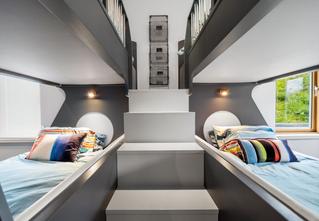 Villa in Clifden - Suaimhneas Villa with Castle and Sea Views  Villa in Clifden - Suaimhneas Villa with Castle and Sea Views