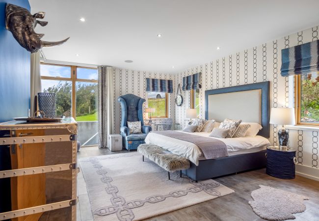 Villa in Clifden - Suaimhneas Villa with Castle and Sea Views  Villa in Clifden - Suaimhneas Villa with Castle and Sea Views