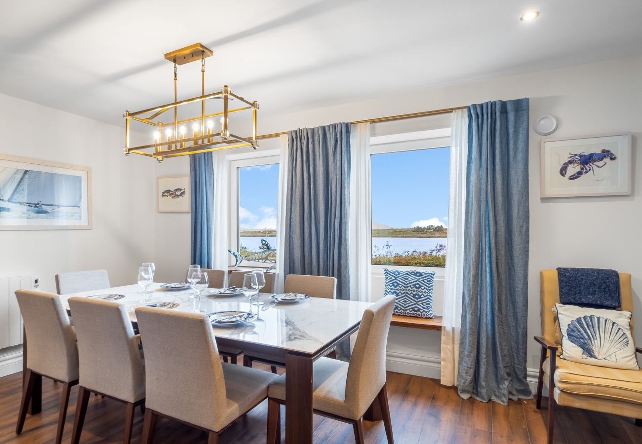 Apartment in Roundstone - A Coastal Haven at 2 Harbour View  Apartment in Roundstone - A Coastal Haven at 2 Harbour View