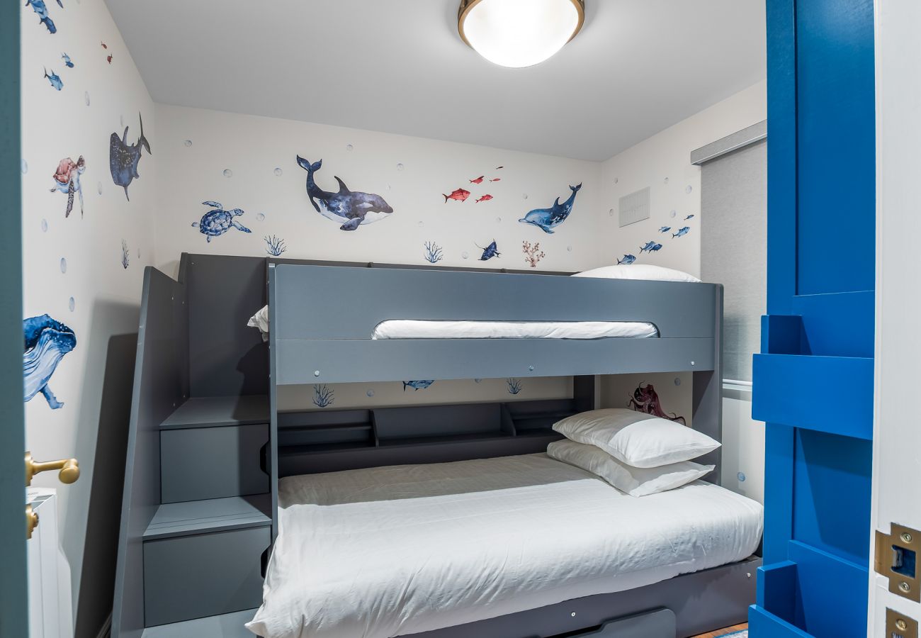 Apartment in Roundstone - A Coastal Haven at 2 Harbour View  Apartment in Roundstone - A Coastal Haven at 2 Harbour View