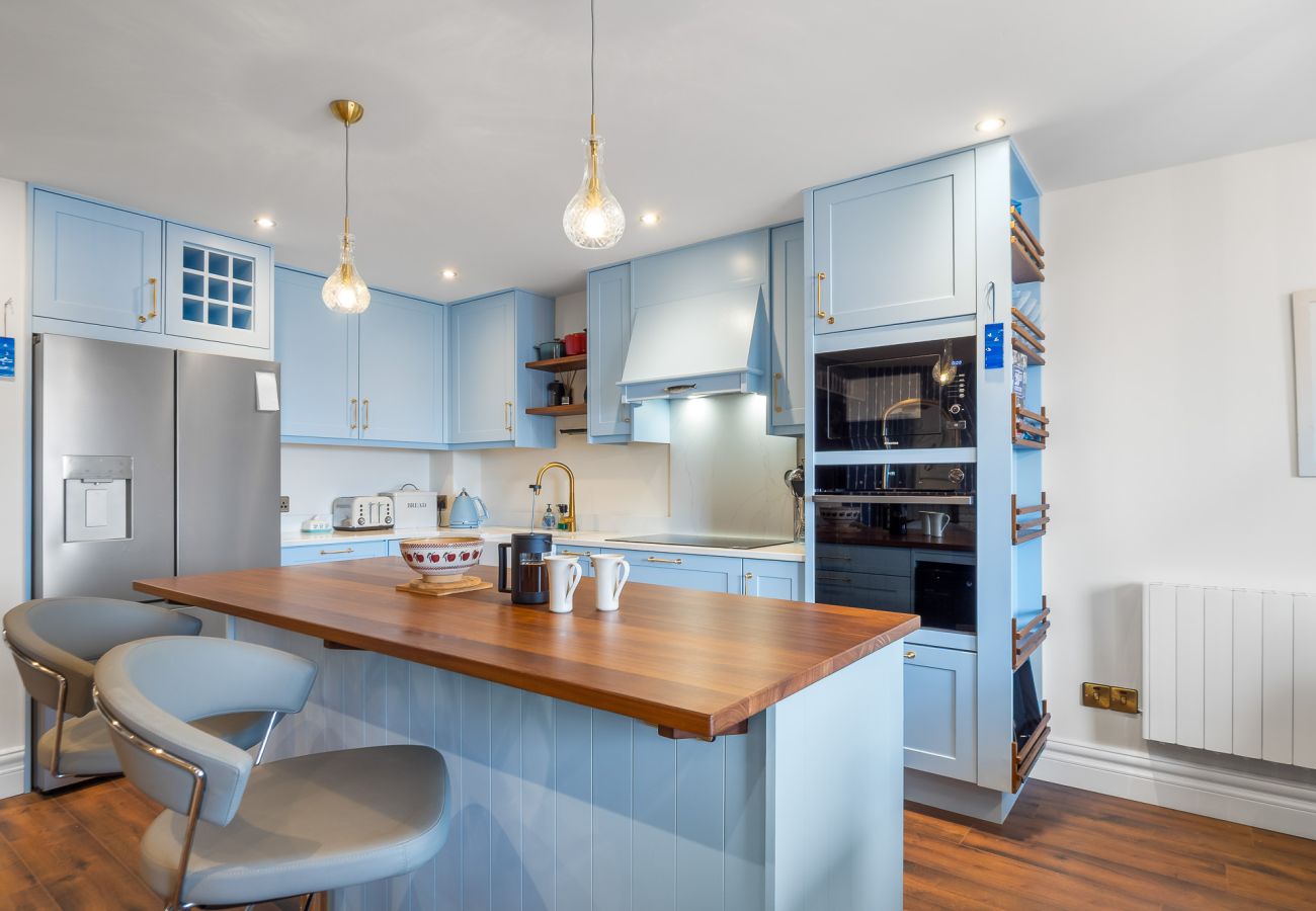 Apartment in Roundstone - A Coastal Haven at 2 Harbour View  Apartment in Roundstone - A Coastal Haven at 2 Harbour View