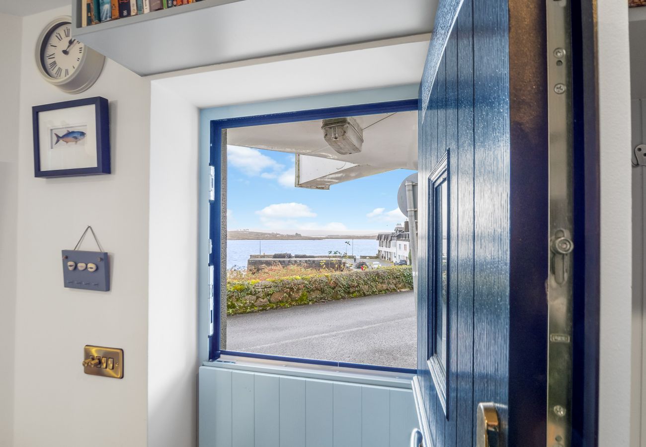 Apartment in Roundstone - A Coastal Haven at 2 Harbour View  Apartment in Roundstone - A Coastal Haven at 2 Harbour View