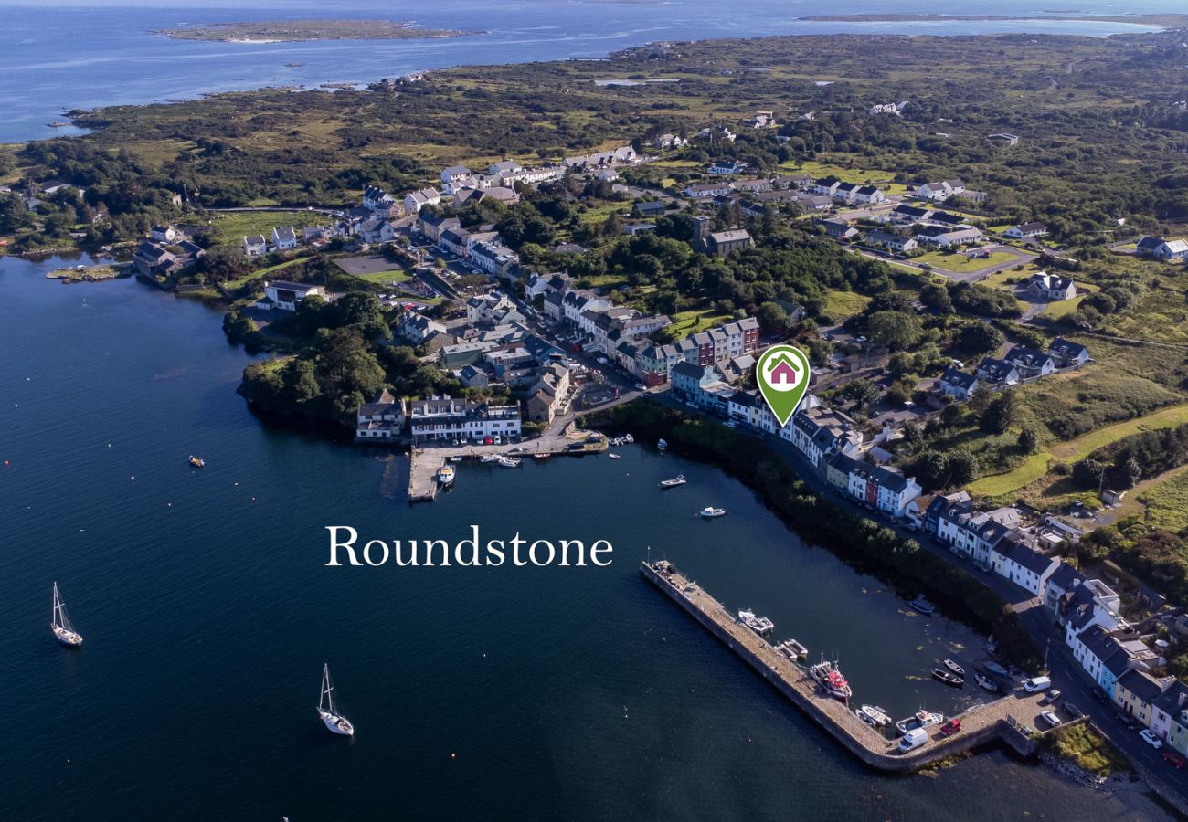 Apartment in Roundstone - A Coastal Haven at 2 Harbour View  Apartment in Roundstone - A Coastal Haven at 2 Harbour View