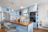 Apartment in Roundstone - A Coastal Haven at 2 Harbour View 
