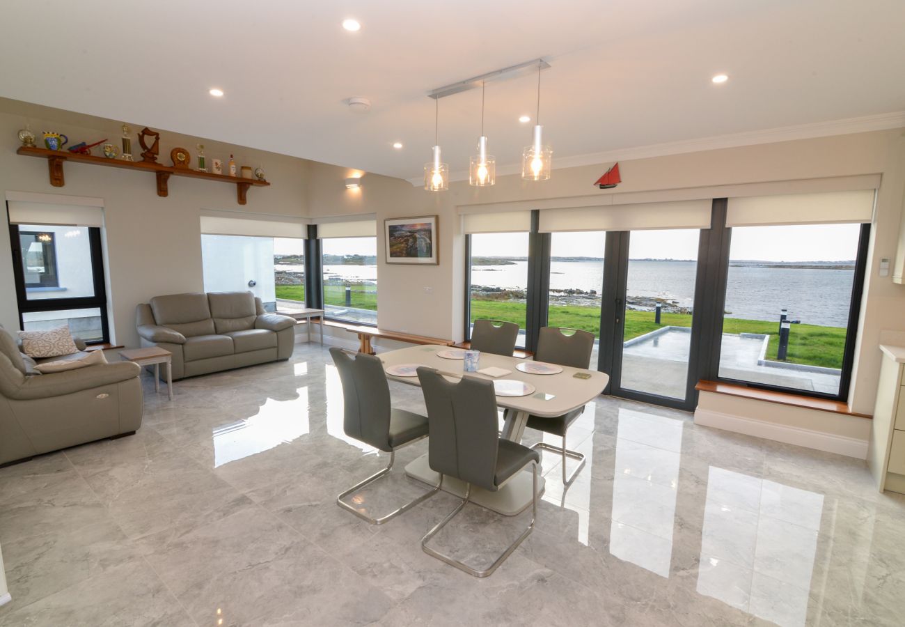 House in Carraroe -  St Thomas Bay Luxury by the Water at Carraroe