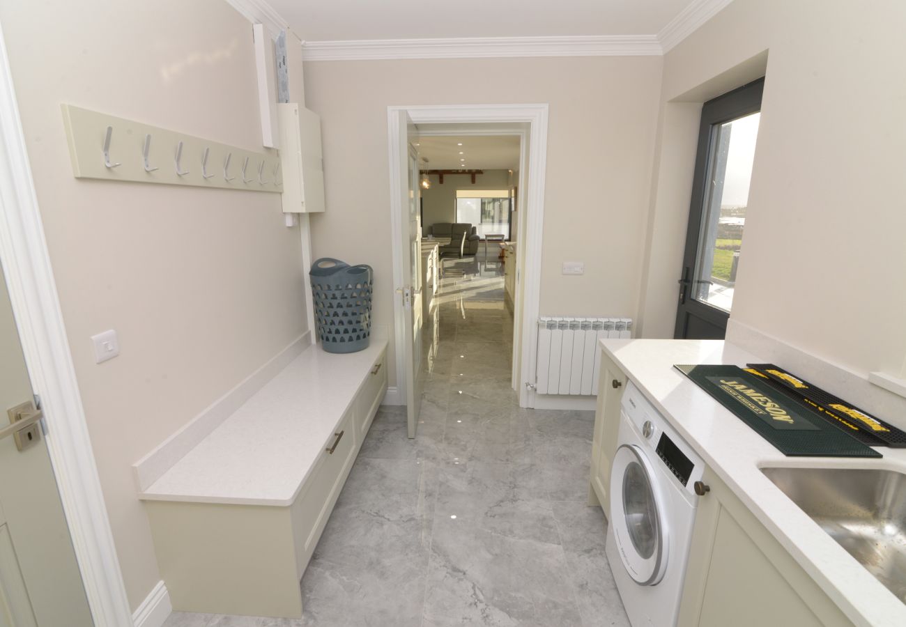 House in Carraroe -  St Thomas Bay Luxury by the Water at Carraroe