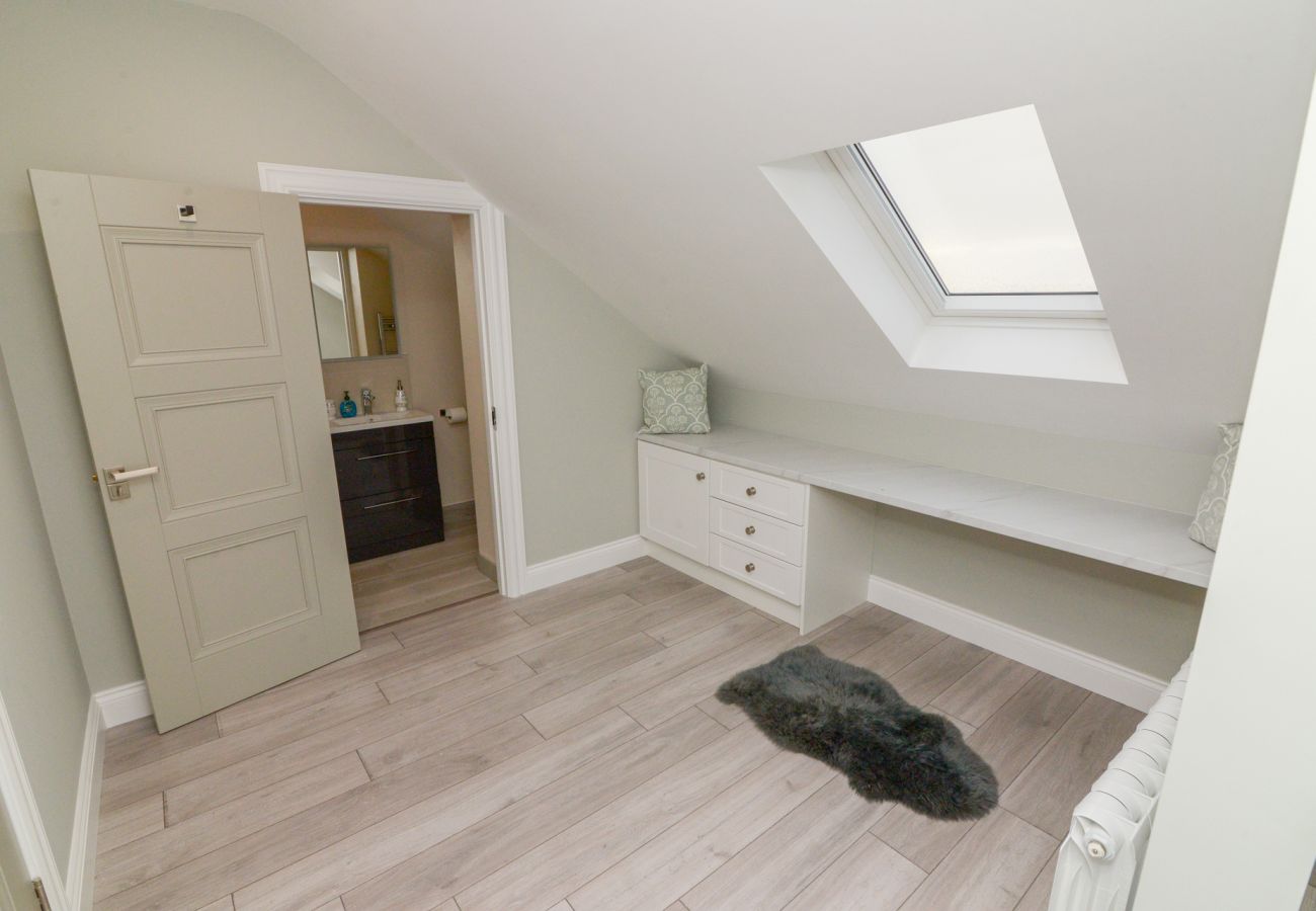 House in Carraroe -  St Thomas Bay Luxury by the Water at Carraroe