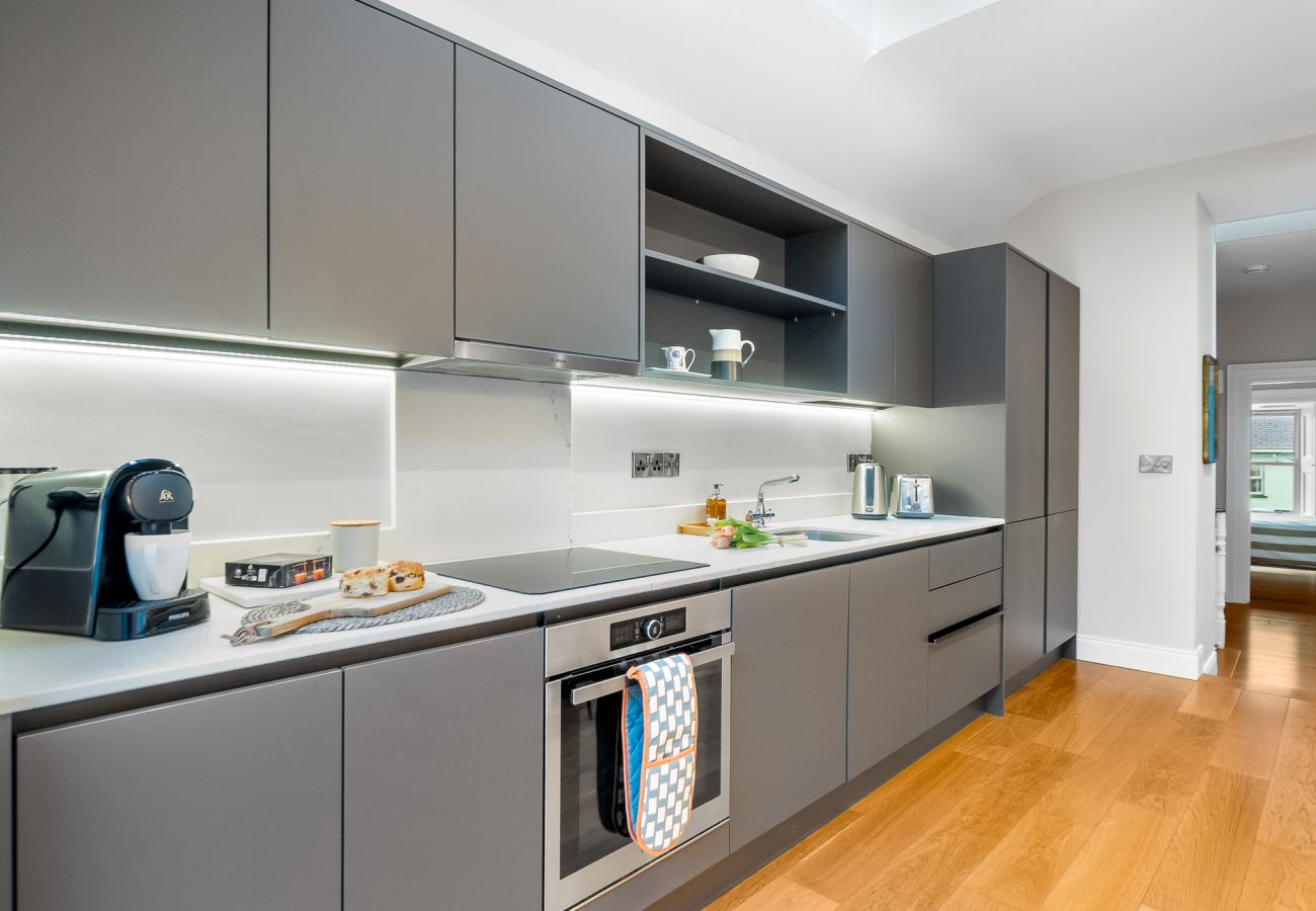 Apartment in Clifden - Market Street Apartment Clifden Town