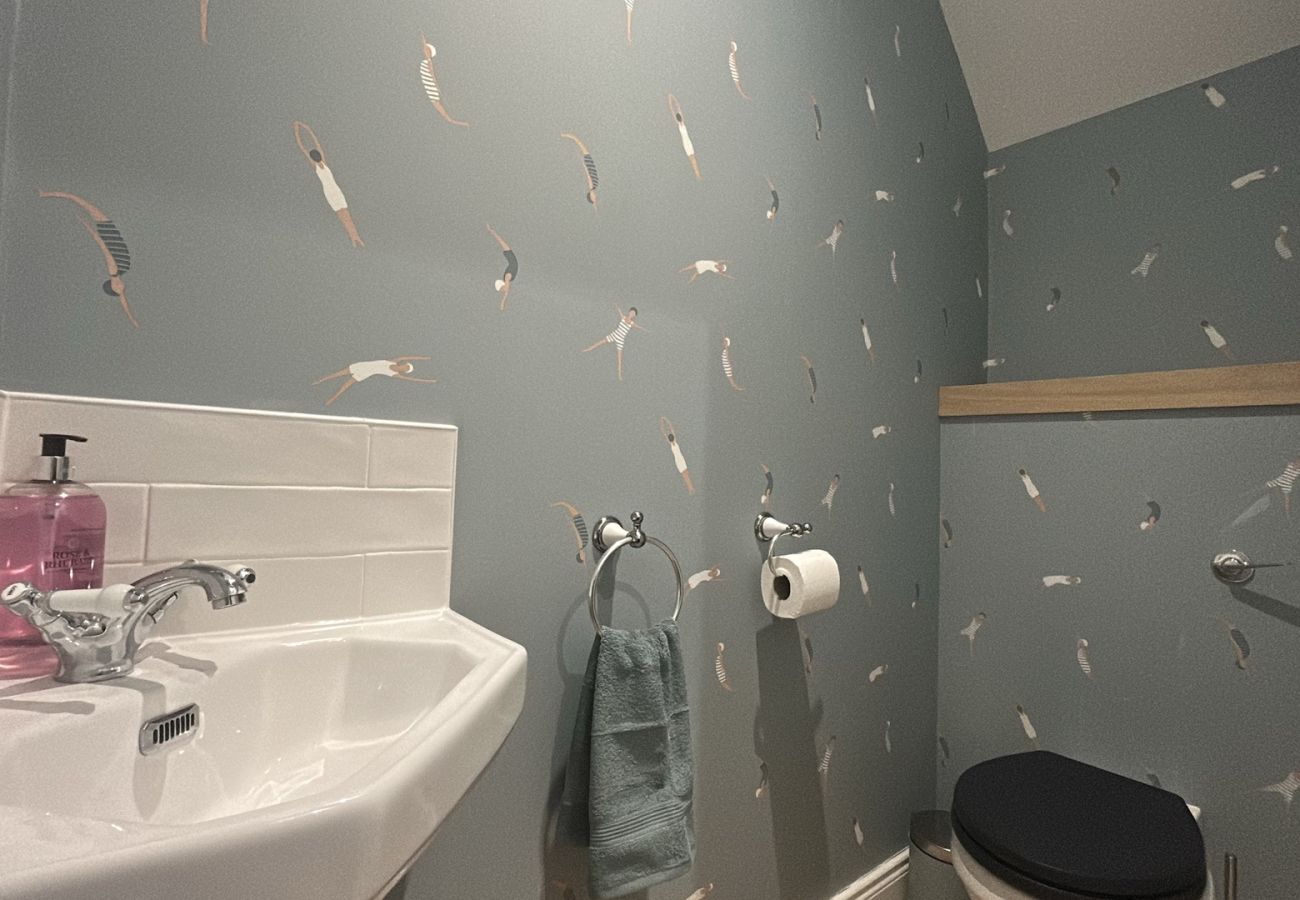 House in Clifden - The Old Forge in the Heart of  Clifden Town