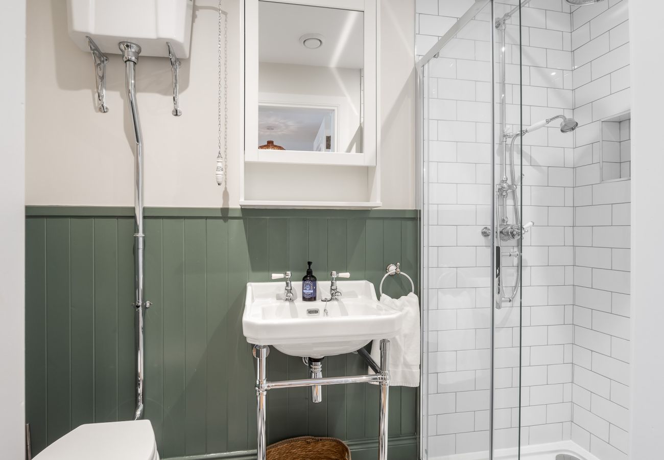 House in Clifden - The Old Forge in the Heart of  Clifden Town