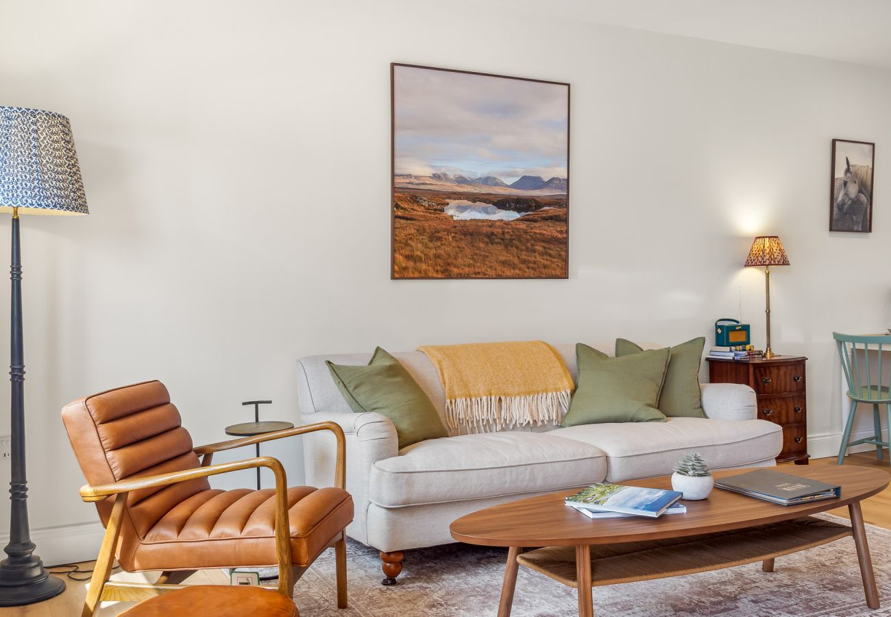 House in Clifden - The Old Forge in the Heart of  Clifden Town
