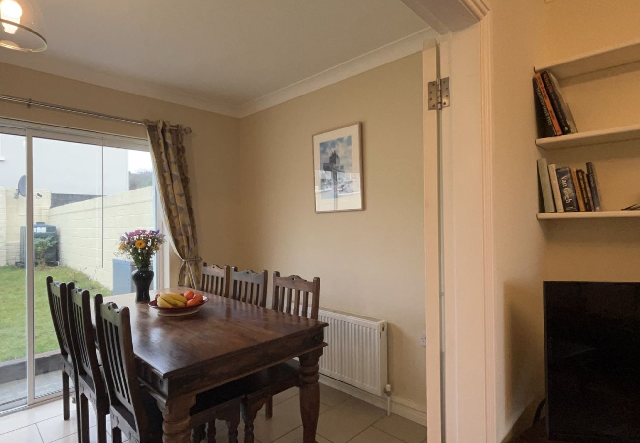 Terraced House in Clifden - Cuirt Cregg Clifden Holiday Home