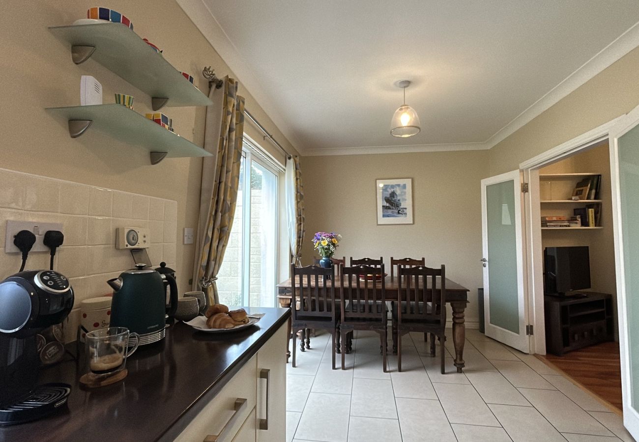 Terraced House in Clifden - Cuirt Cregg Clifden Holiday Home