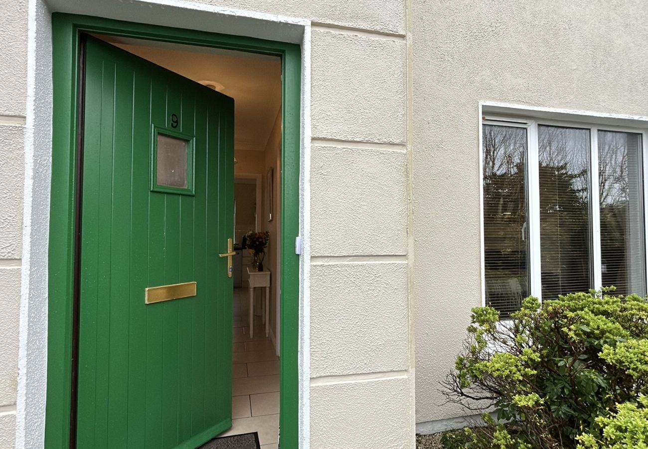 Terraced House in Clifden - Cuirt Cregg Clifden Holiday Home