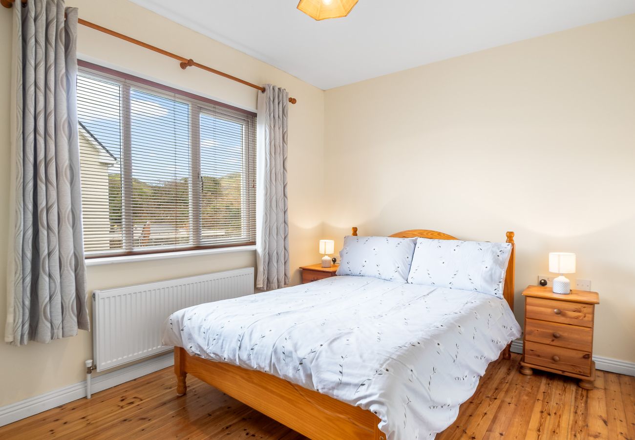 Terraced House in Clifden - Cuirt Cregg Clifden Holiday Home