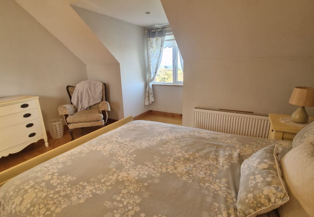 House in Carna - Teach Na hAirde with Stunning Views 