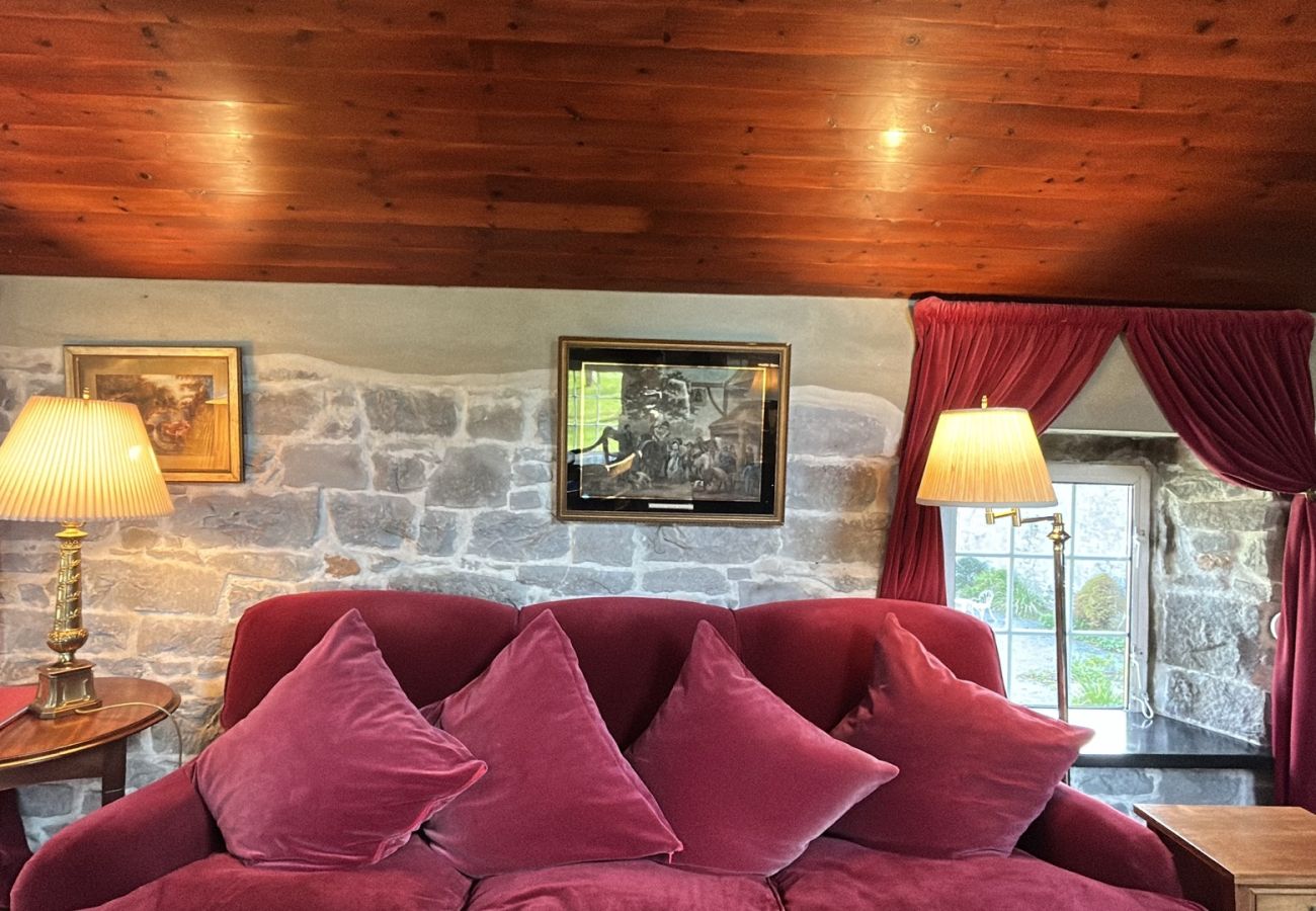 Cottage in Rosscahill -  St George's Ross Castle Galway