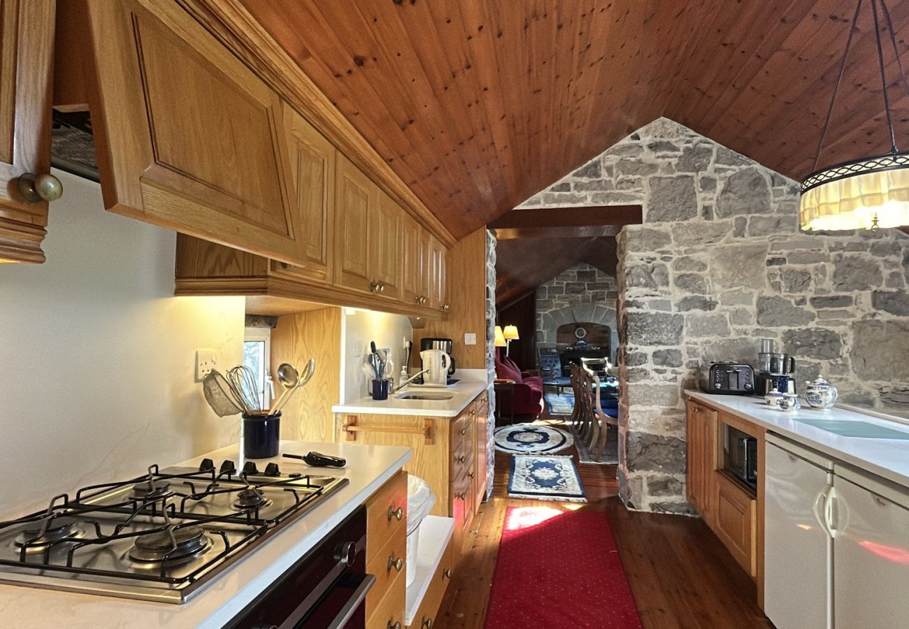 Cottage in Rosscahill -  St George's Ross Castle Galway