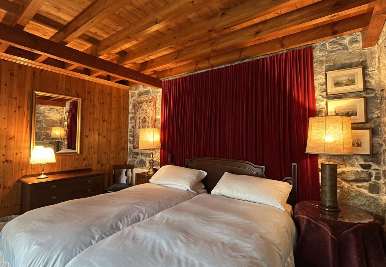 Cottage in Rosscahill -  St George's Ross Castle Galway