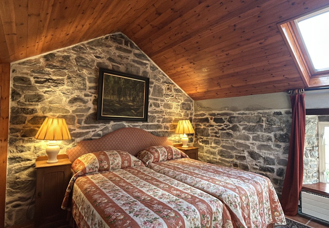 Cottage in Rosscahill -  St George's Ross Castle Galway