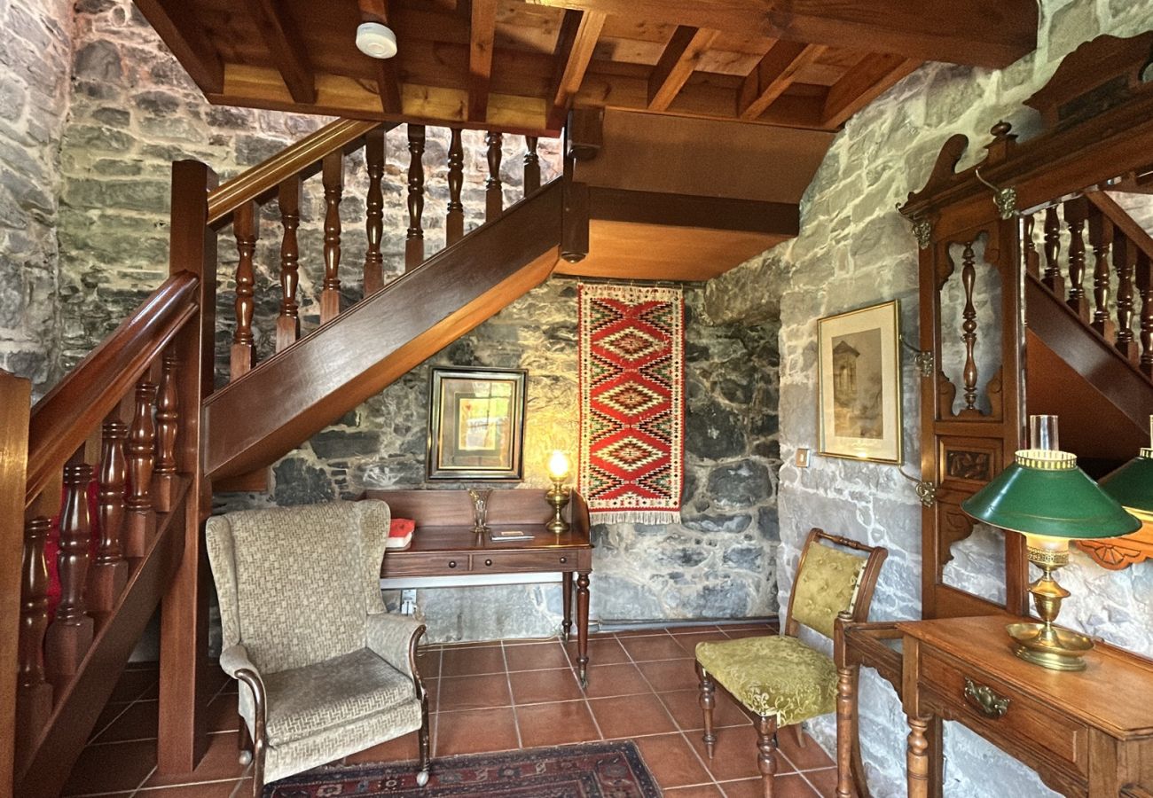 Cottage in Rosscahill -  St George's Ross Castle Galway