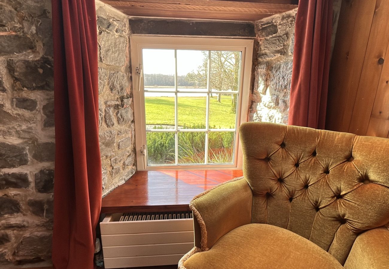 Cottage in Rosscahill -  St George's Ross Castle Galway