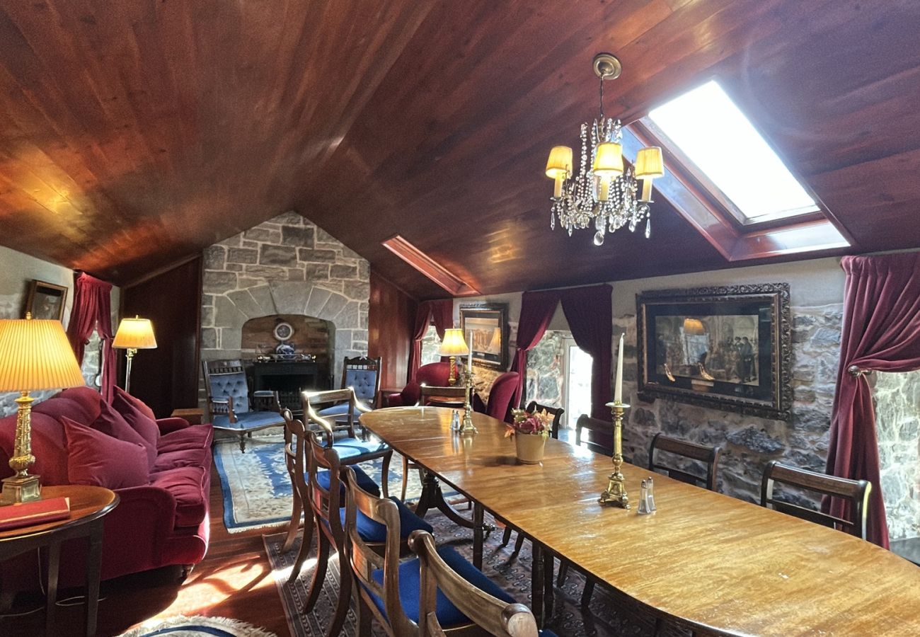 Cottage in Rosscahill -  St George's Ross Castle Galway