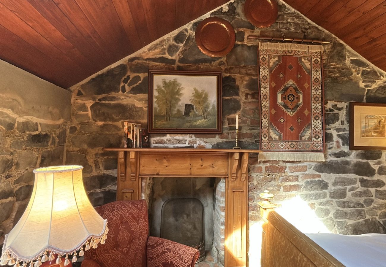 Cottage in Rosscahill -  St George's Ross Castle Galway