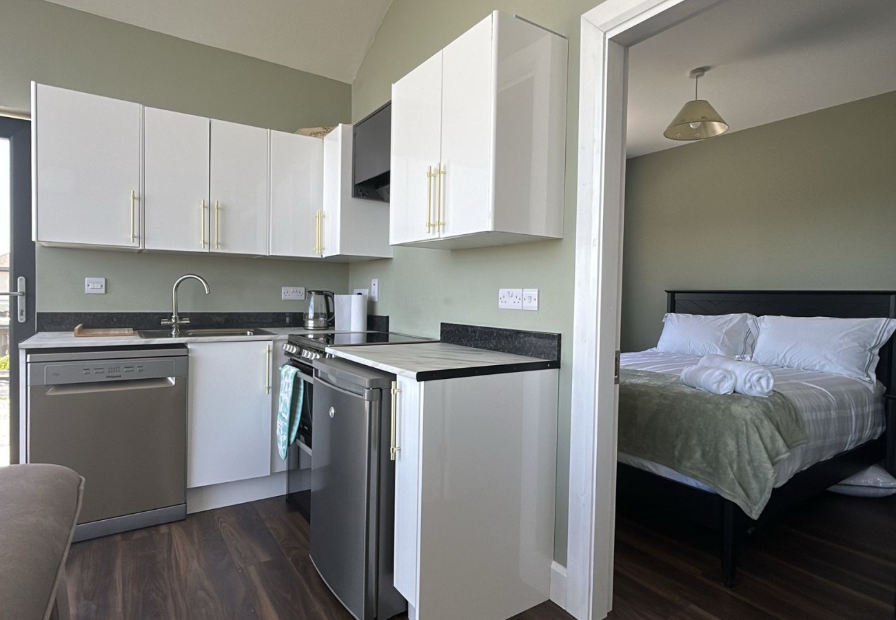 Apartment in Roundstone - Calla Retreat with stunning views