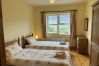 Cottage in Recess - Twelve Bens Lodge