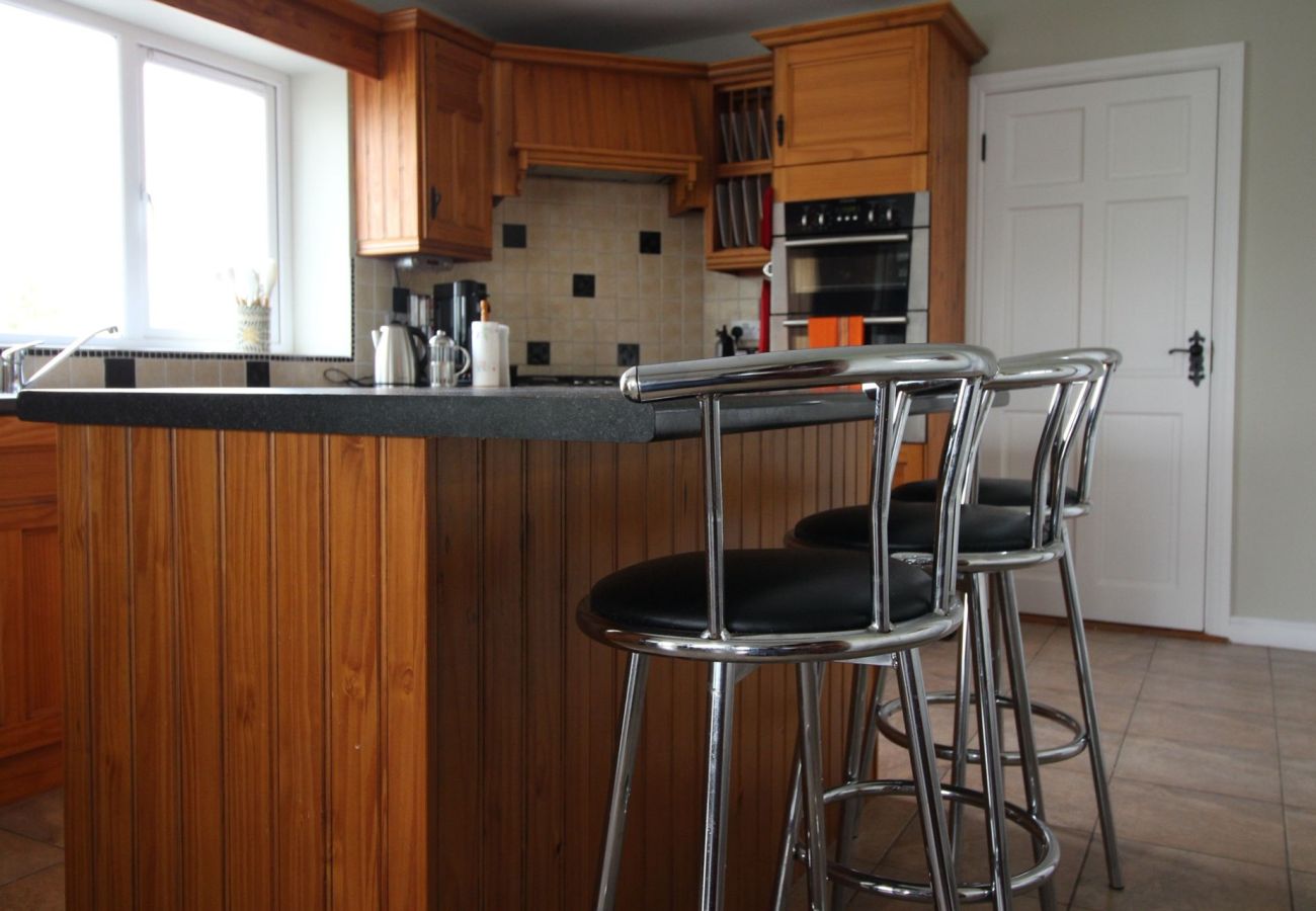House in Moyard - Connemara Bay House 