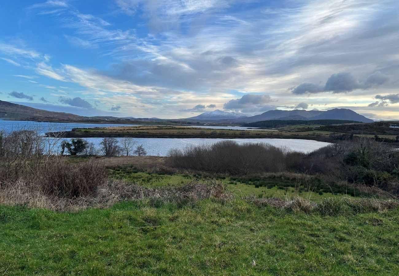 House in Moyard - Connemara Bay House 