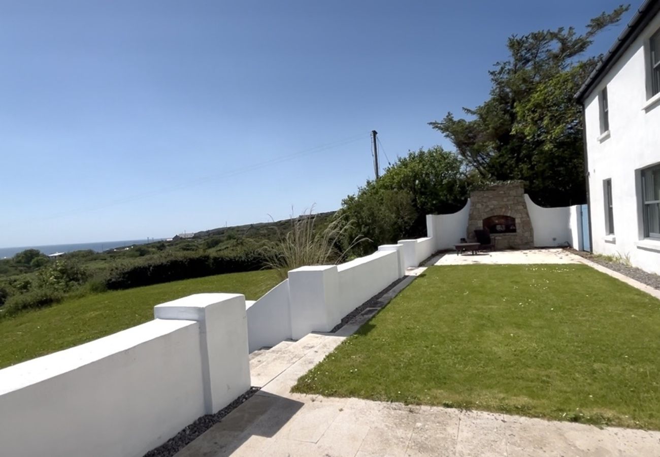 House in Roundstone - Mara House Roundstone