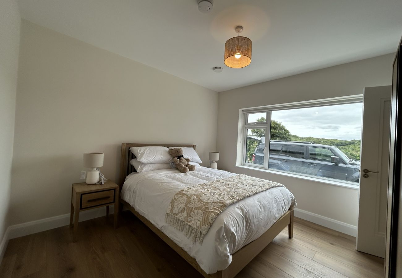 Cottage in Clifden - Owen Glen Cottage Clifden