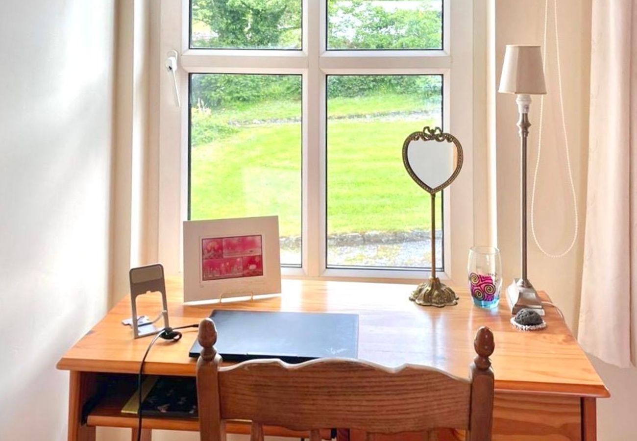 House in Kilkerrin - Oyster Cove Kilkerrin stunning views 